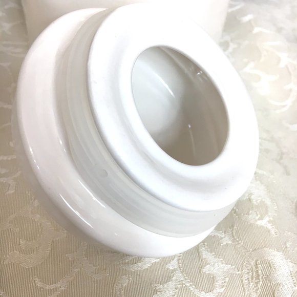 Rae Dunn Red Heart  Artisan Collection by Magenta Storage Ceramic Canister - Picture 4 of 8